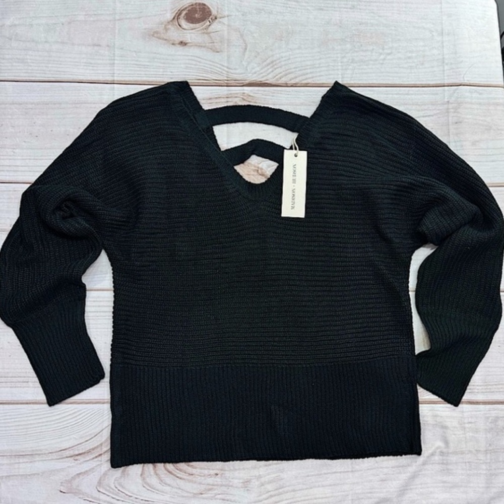 Black V Neck Strappy Back Sweater by Madison + Hudson Size Large NEW